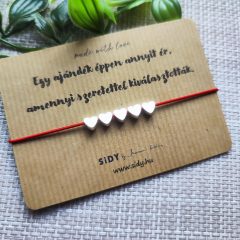 Gumizsinór karkötő 5 hematit szív gyönggyel