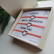 Zsinór karkötő szett díszdobozban