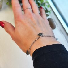 Monogramos szívecskés nemesacél karkötő