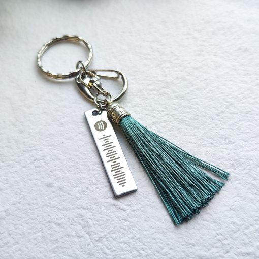 GravírozGravírozott nemesacél kulcstartó spotify kóddalott nemesacél nyaklánc 