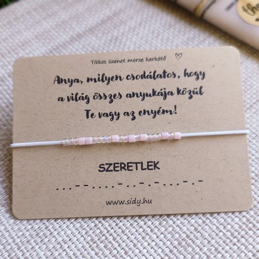 Anyák napi karkötő