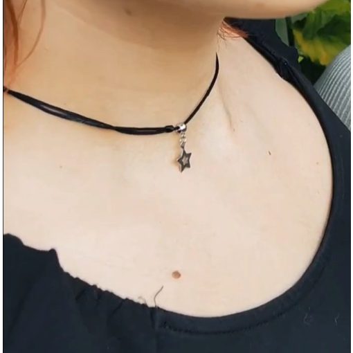 Selyemnyaklánc csillag medállal